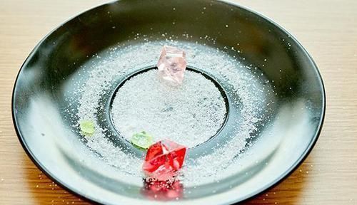 长寿老人|为啥农村人顿顿吃咸菜,还有那么多长寿老人?咸菜究竟能不能吃?