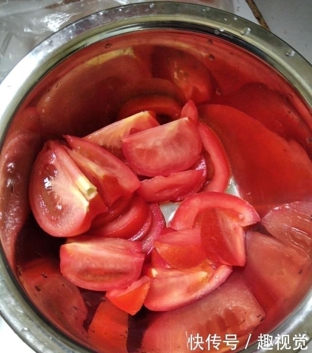 减肥|早餐空腹喝1碗,减肥像是“开挂”,肥肉减得快,嘴巴也不臭了