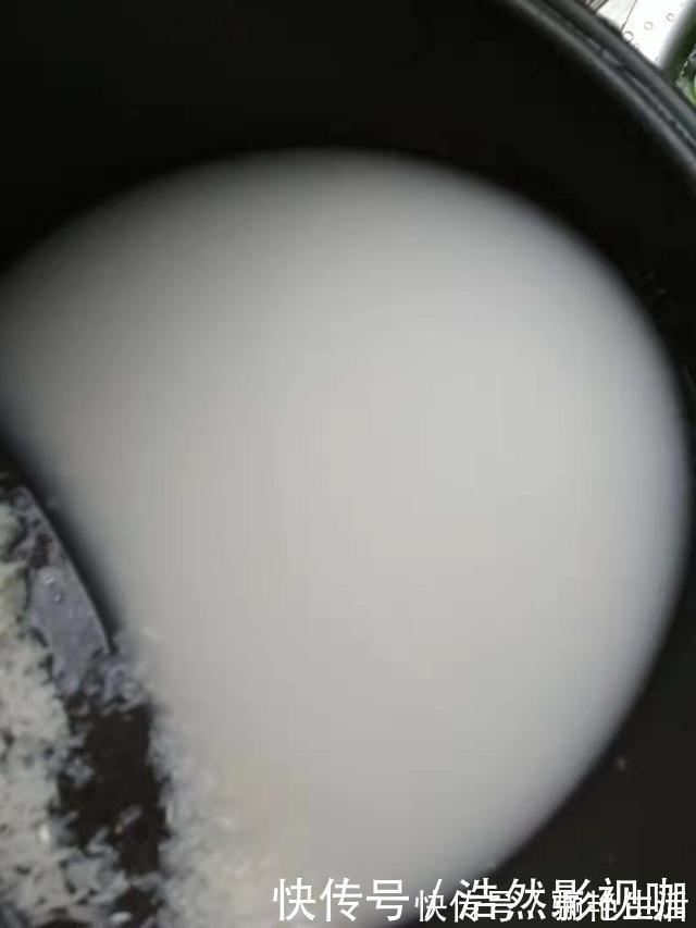 鱼鳞|花肥其实自己就能做，省钱又好用，养花效果棒