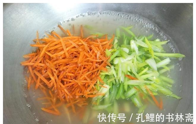 胡萝卜|豆腐皮原来这么好吃,详细做法教给你,这样做比肉都香