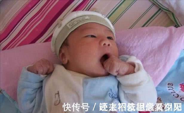 睡眠时间|五个月宝宝的发育情况、具备了哪些能力?来看看你家娃达标了吗