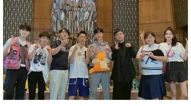 宋小寶|《青春環(huán)游記3》路透曝光，賈玲楊迪狀態(tài)不佳，新嘉賓僅一人露面