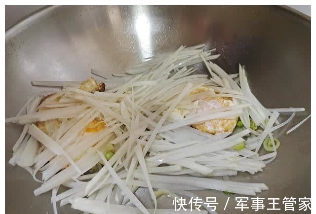 裙带菜|春天,多给孩子喝8种营养汤羹,钙含量高,营养丰富