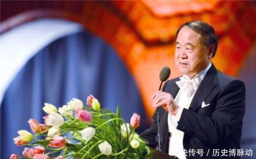 2位诺奖获得者同台,杨振宁提出一问题,莫言的回答让人拍案叫绝
