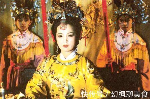 北静王$北静王爷要林黛玉做妾,被拒绝后迁怒贾元春,从此贾府失去靠山