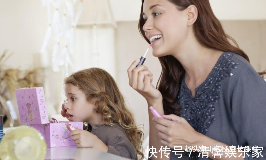 家长|班主任提醒家长的5个坏习惯最易被孩子模仿,现在改来得及