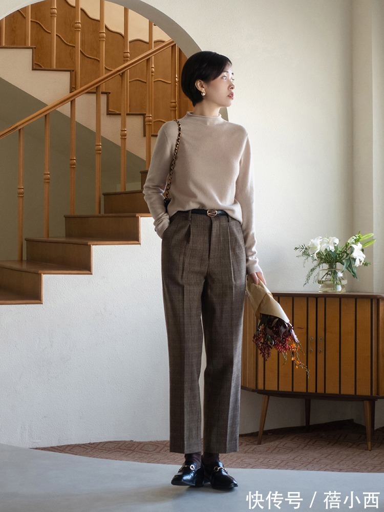 高领衫 春季最火搭法还是“针织衫+半身裙”,不挑人又chic,穿出好气质