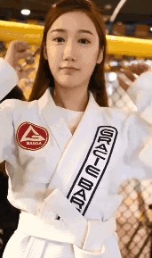 |搞笑GIF段子：小姐姐你这么漂漂，为什么没有男朋友呢？