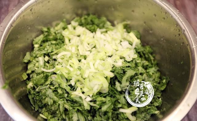 失眠|失眠最怕这菜，睡眠不好的人要多吃，夜晚睡得更香甜，一觉到天亮