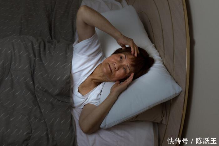 萃枫苷|中老年人一天要睡多久?复旦研究:睡够最佳时间就行了,别强求