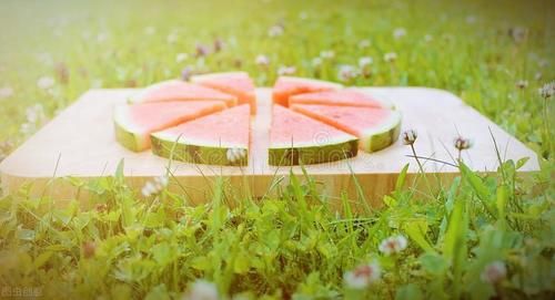 糖尿病人|隔夜西瓜胜砒霜？糖尿病绝对不能吃西瓜？西瓜的这些事不妨了解下