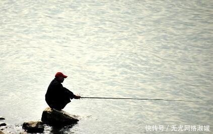 鱼竿|为什么钓鱼穷三年, 玩鸟毁一生 其实主要想表达一个意思