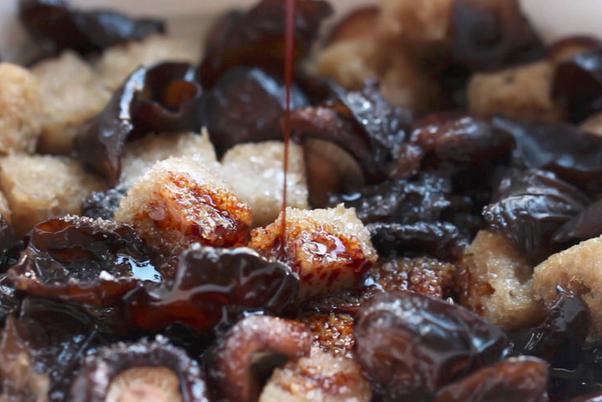 本帮菜中的经典菜,做法却很简单,4种食材加烤麸,比肉还香