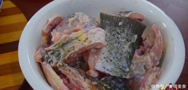 下饭|番茄烧草鱼最好吃的做法,简单美味又下饭,看看你喜欢吃不?