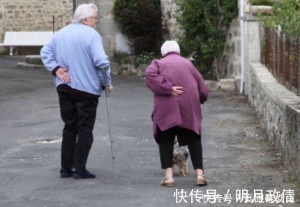 寒湿|上了年纪容易得膝关节炎？知悉这几点，远离关节问题不在话下