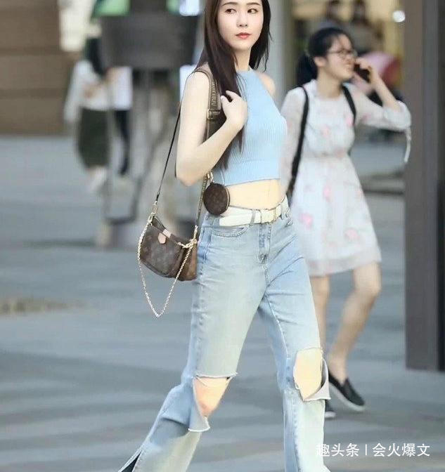 个性|要个性还是选“破洞裤”,时髦又显瘦,轻松穿出高级感!