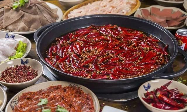 汲取|妇科主任：上了岁数的女性，还天天吃这三样东西，皱纹能不多吗？