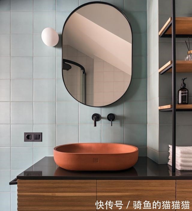 颜色|她家的装修配色超时尚,全屋经典现代风,照着装没错的!