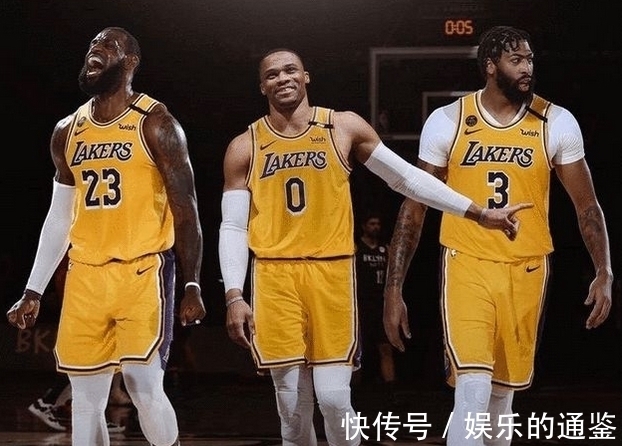 戴维斯|继续加强引援!湖人2换1交易曝光,或迎来2.39米臂展内线“魔兽”