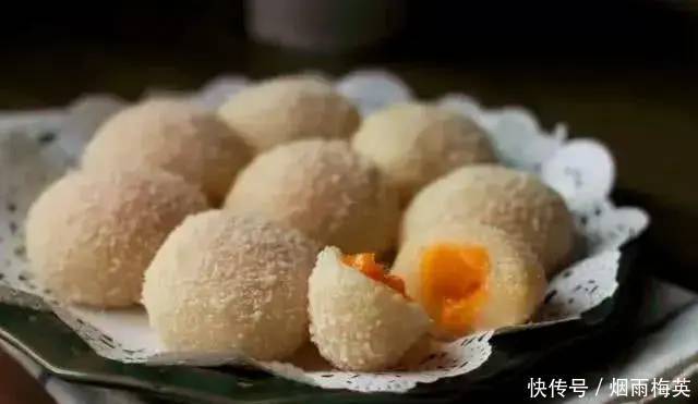 学会六道用糯米粉弄小吃的做法,隔三差五做一次,吃一次就上瘾了
