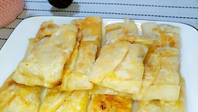 不用|早餐,面包馒头不如它,不用揉面,平底锅一煎,5分钟出锅