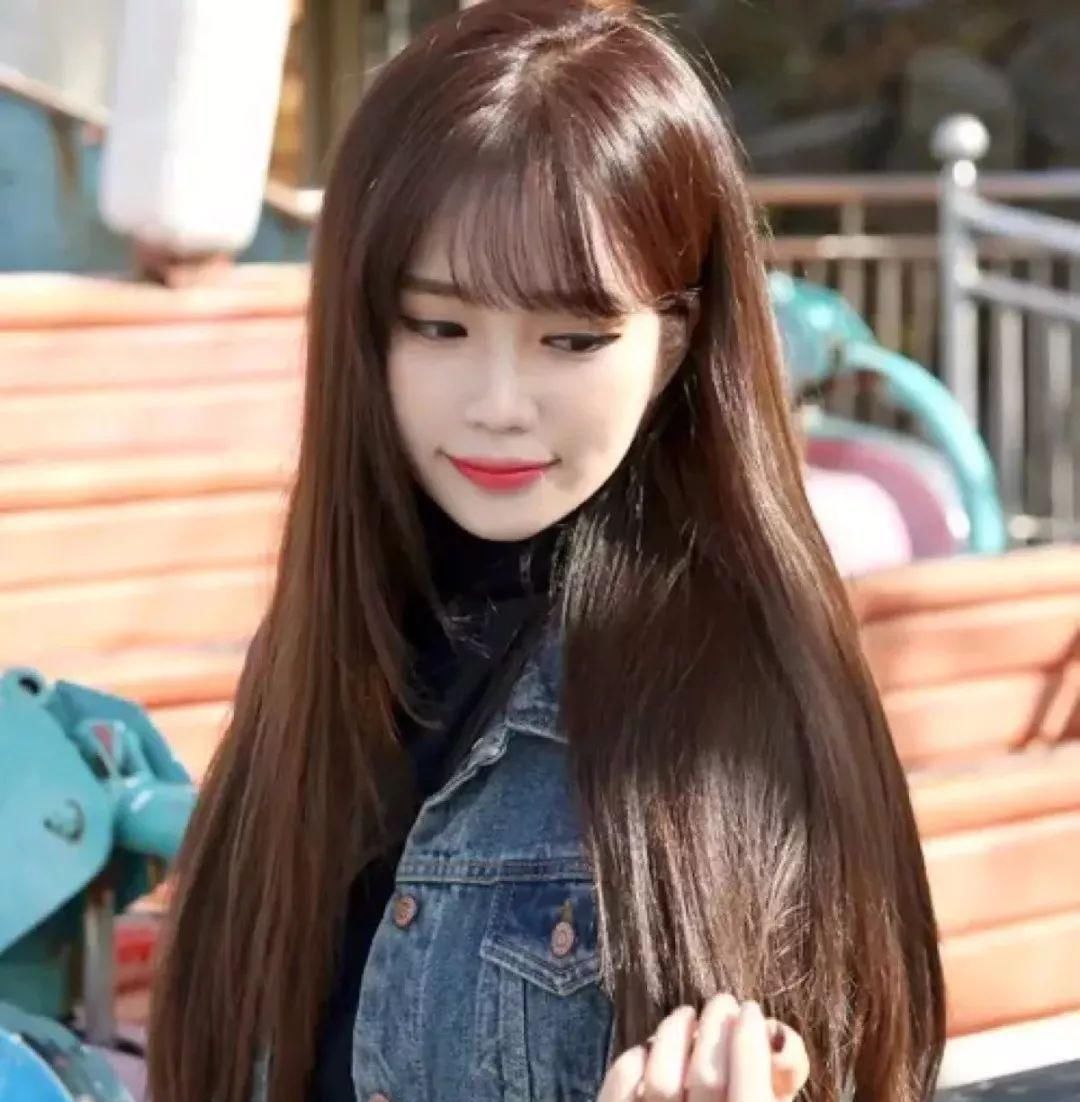 今年流行这4款“发型”，既显嫩又能显脸小，颜值再低也能拯救