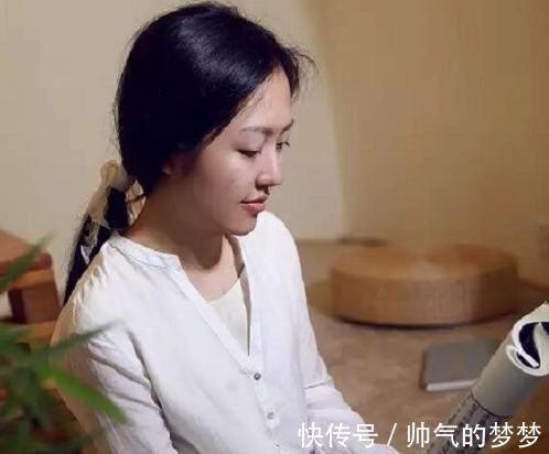 硕士#丁筱是85后美女硕士，她的书法也如人漂亮，堪称牛气逼人！