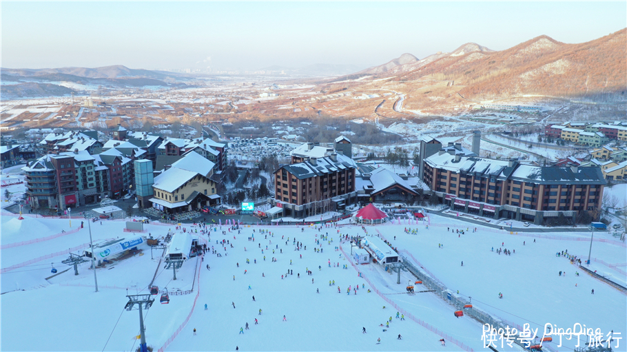 滑雪者|吉林松花湖云端之上滑雪，随意驰骋，似隐似现恍若仙境一般