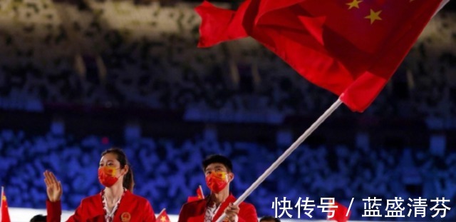总结|荣耀!国际排联年终总结点名朱婷,出国进行手术,关键点曝光!