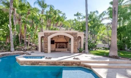 參觀董卿在美國的豪宅,超豪華衛(wèi)生間 一棟樓不下十個(gè)衛(wèi)生間