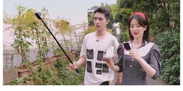 吳宣儀|誰(shuí)說(shuō)戀愛(ài)綜藝都是劇本？喬欣和許魏洲太甜了，還是“在一起”吧