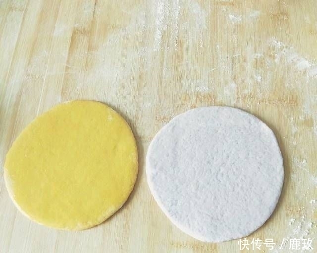 创意双色馒头,柔软丰满,营养丰富,外形可爱