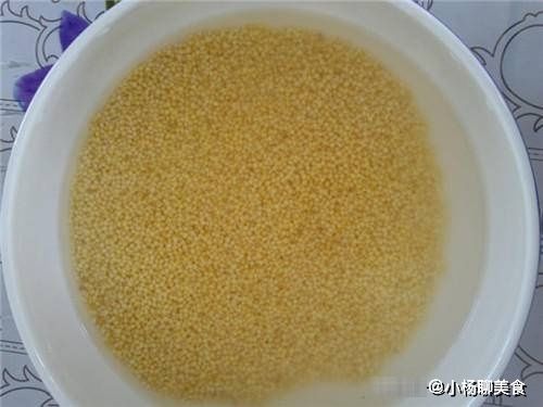 它是“米中黄金”，加上淀粉往锅里煎，是孩子最爱吃的零食！