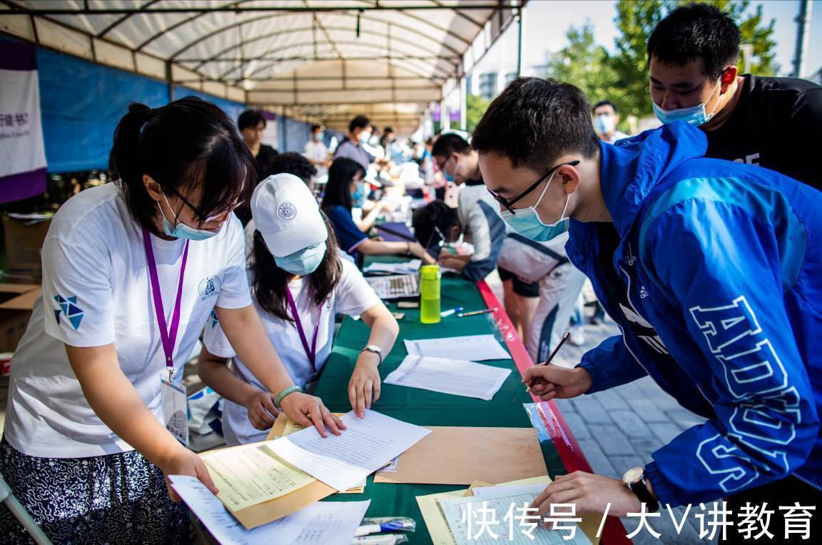 高考|高中体测地位上升，36所一流高校发布通知，将体育纳入高考考察