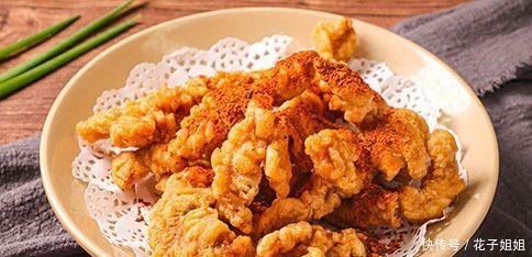 一锅翻滚的红汤,记录成都人对火锅的情结