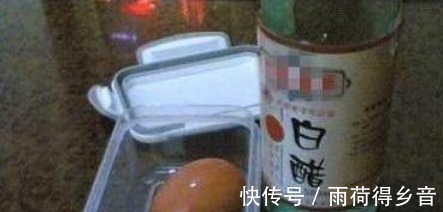 清水|水煮鸡蛋只用清水就错了,多加1步,蛋壳一碰就掉,鸡蛋香嫩美味!