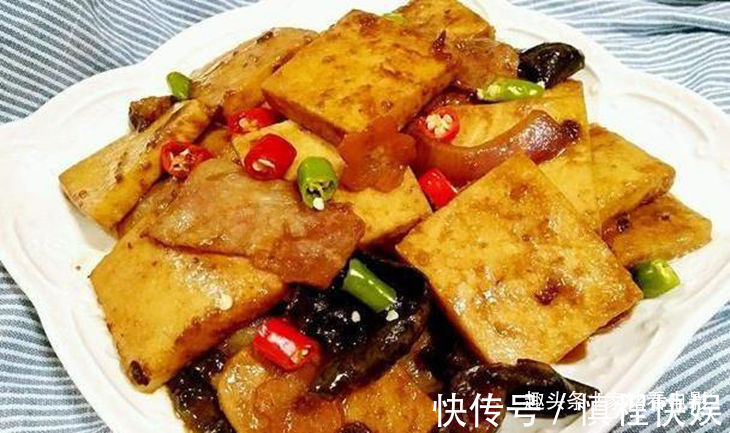 凉拌粉丝|美食推荐香炒猪耳朵,黑椒杏鲍菇牛肉粒,凉拌粉丝,炒千页豆腐