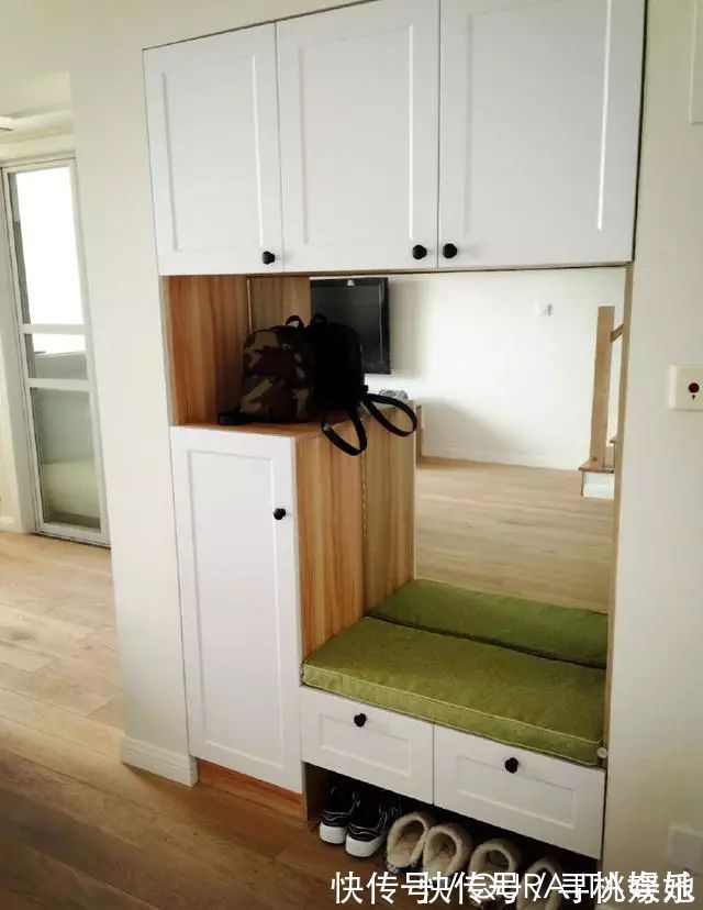 鞋架|去邻居家串门,发现鞋子从不往地上放,瞧瞧人家这布置,整齐又卫生