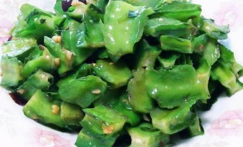 丝瓜|春季来了,女性多吃3种食物,补充营养,呵护肌肤,显年轻!