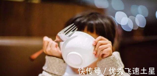 可爱感|动漫人物也有现实真人版，宝宝侧脸酷似“蜡笔小新”，可爱感爆棚