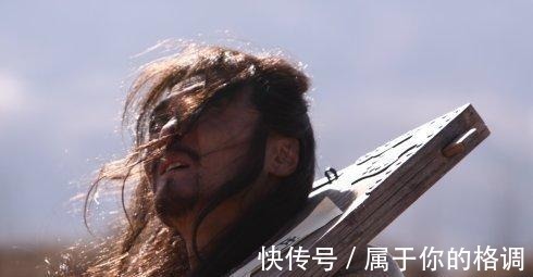 武力&他是梁山第一高手,武力远超豹子头林冲,最后却因太过自信而亡!