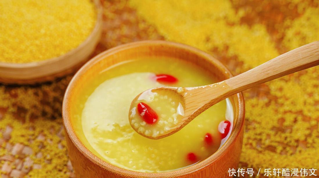 米油|熬小米粥时,牢记2个技巧,小米又香又浓稠,太好喝了