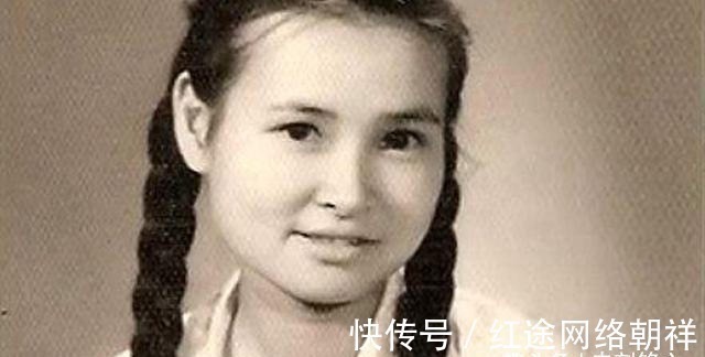 林洙$林徽因逝世后,谁注意到客厅的照片?怪不得林洙非要藏起来