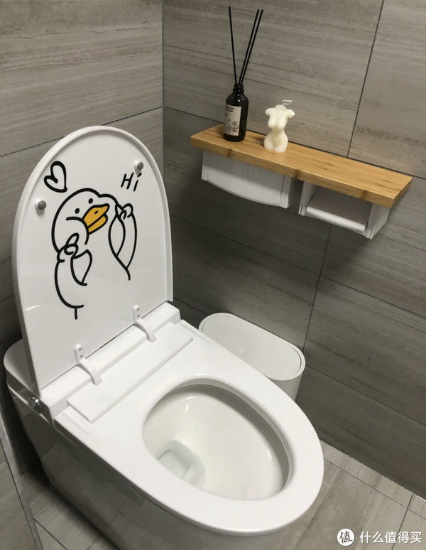 开关|入住后才知道,卫生间这些“缺乏思考”的设计有多难用,受够了!