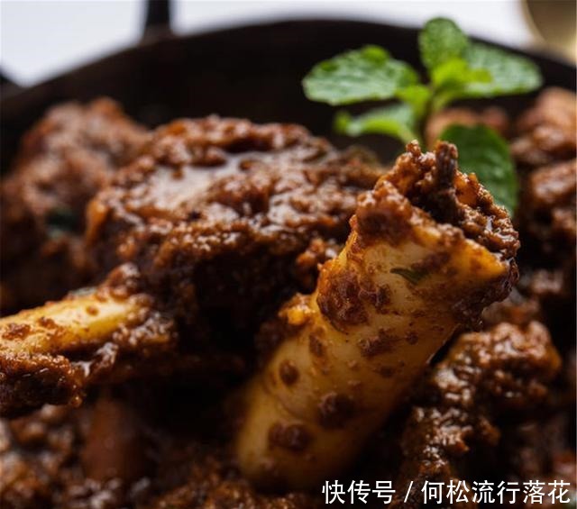  羊肉这样炖，全家人都喜欢吃，鲜嫩软烂超级美味