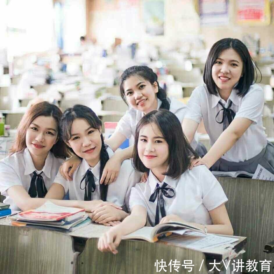 “最难脱单”的大学排名更新,清华大学情况堪忧,第一名出人意料