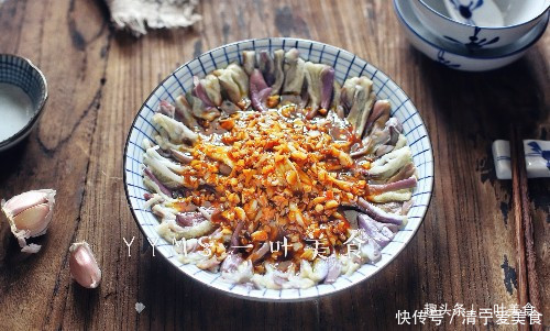 女人|懒人刮油晚餐,蒸一盘3块钱,女人常吃,抗衰老,裤子越来越宽松