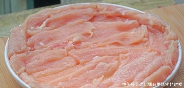 正月十五元宵节,家宴菜单已备好,5荤4素1汤上一桌,十全十美