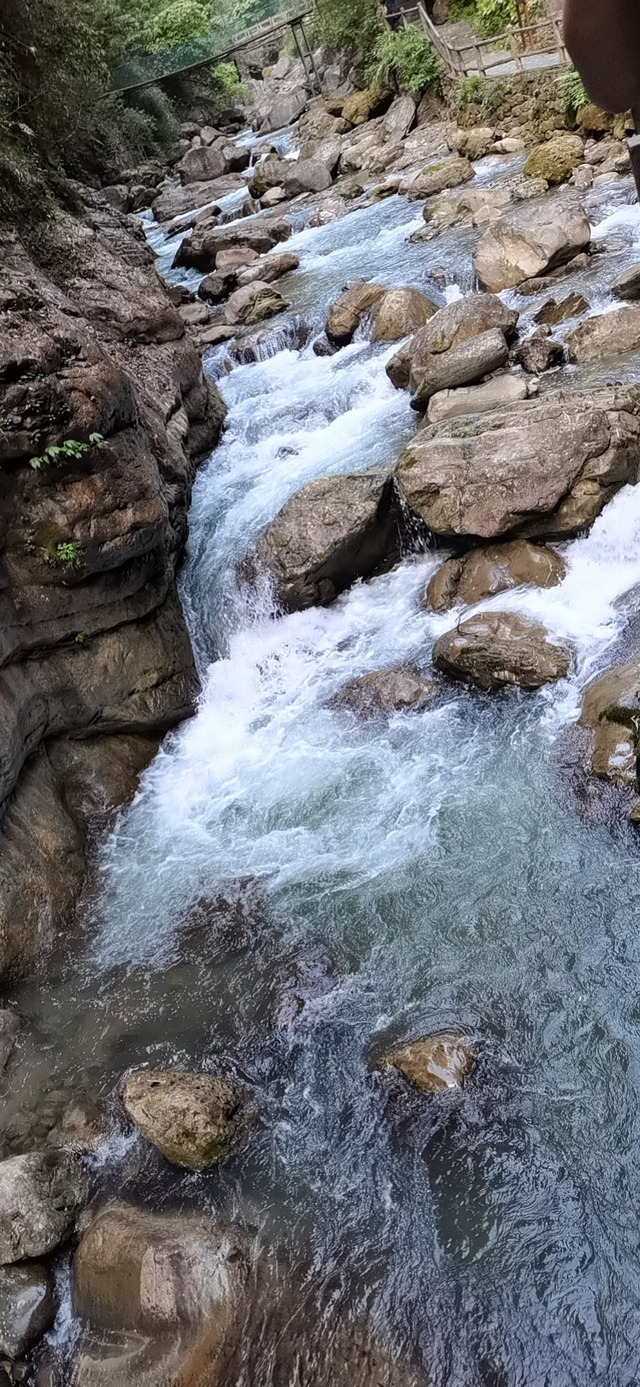 天姥山#名家佳作——诗人梁子作品欣赏