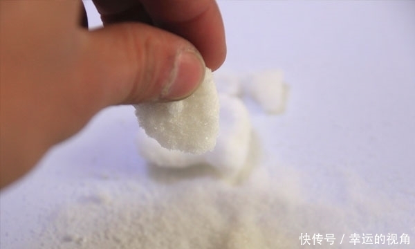 心脑血管|夏季血压容易降？提醒：高血压患者别盲目停药，稳定控压很关键